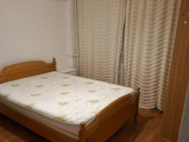 Apartament cu 1 camera zona centru Casa Modei