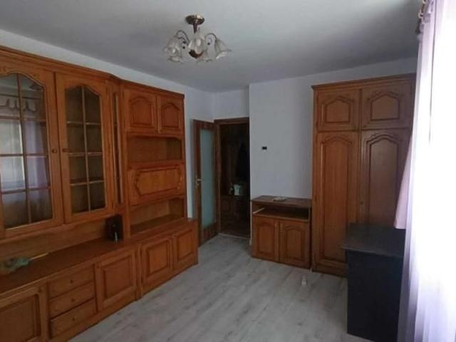 Apartament cu 1 camera zona Gara Sectia Politie 2