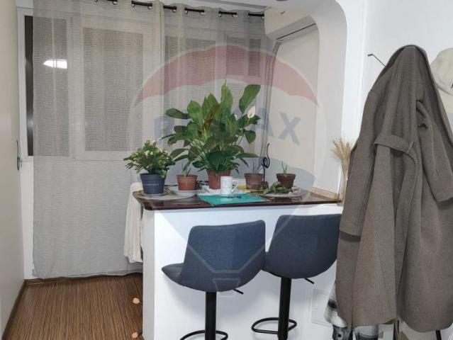 Apartament cu 1 camere de închiriat în zona Brazda lui.