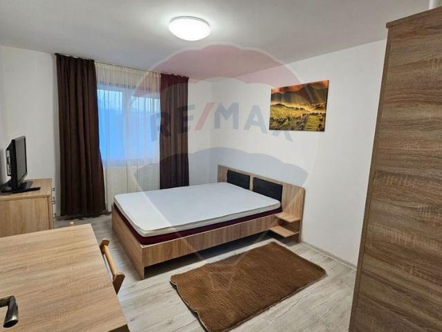 Apartament cu 1 camere de închiriat în zona 1 Mai