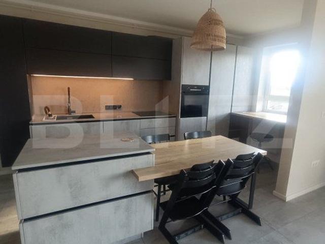 Apartament cu 2.5 camere, 64 mp, cu gradina, mobilat si utilat, zona A