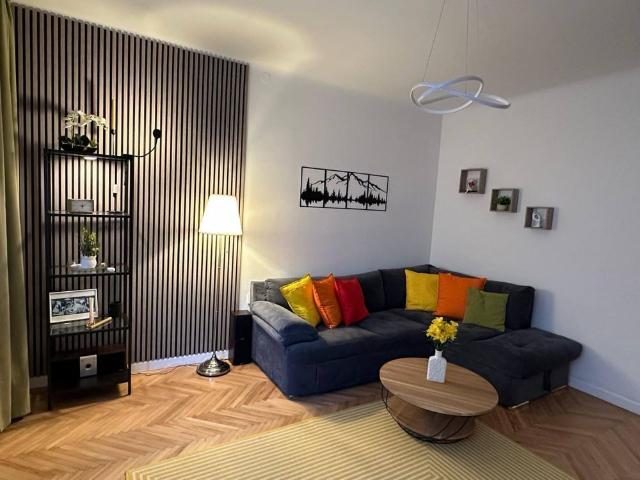 Apartament cu 2 cam de închiriat in casa/vila in Brasov Dealul Cetatii