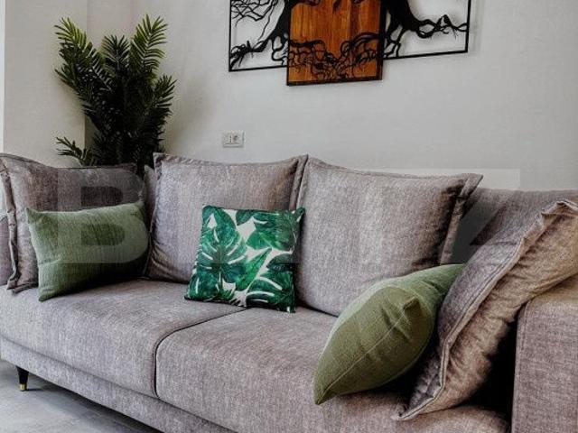 Apartament cu 2 camere, modern/lux, zona Brazda curte privata