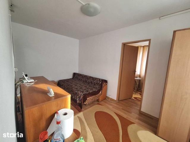 Apartament cu 2 camere nedecomandat in Tatarasi