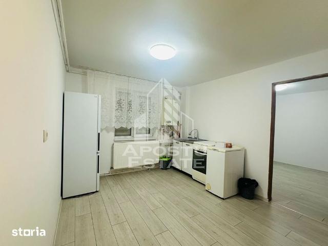 Apartament cu 2 camere nemobilat