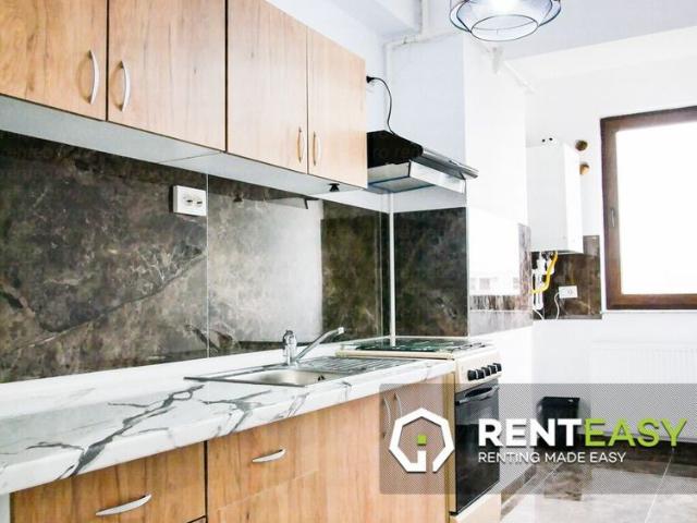 Apartament cu 2 camere nemobilat situat in zona Palas Lazar