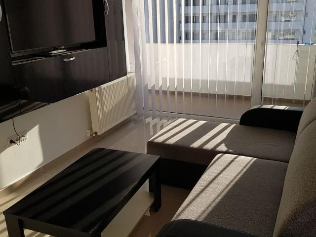 Apartament cu 2 camere, balcon și lift