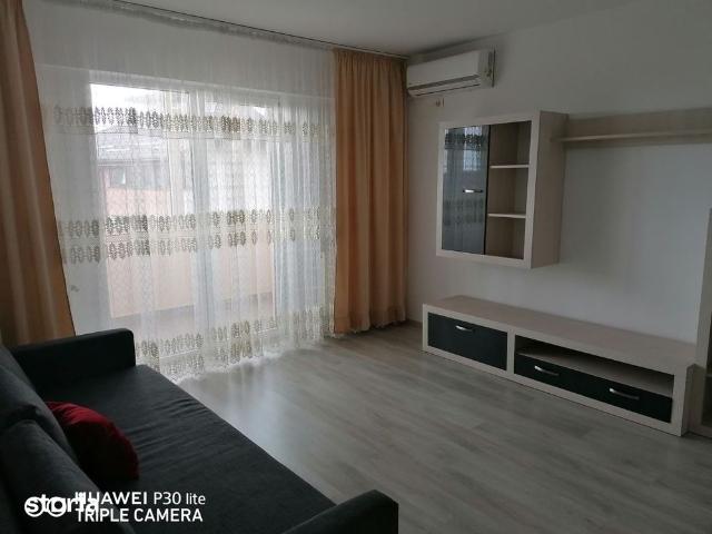 Apartament cu 2 camere, balcon și lift
