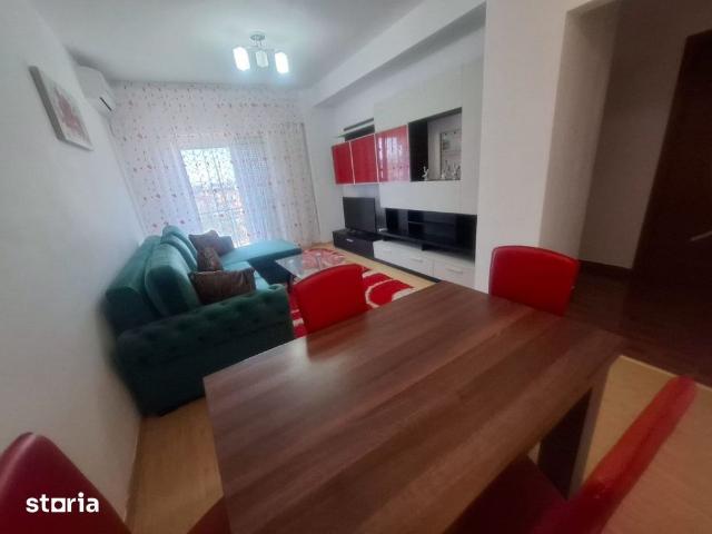 Apartament cu 2 camere, balcon și lift