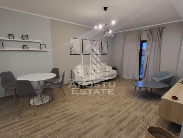 Apartament cu 2 camere,central Dumbravita