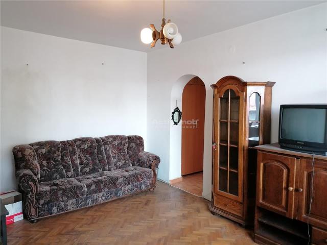 APARTAMENT CU 2 CAMERE, CENTRAL, STRADA ROMANA