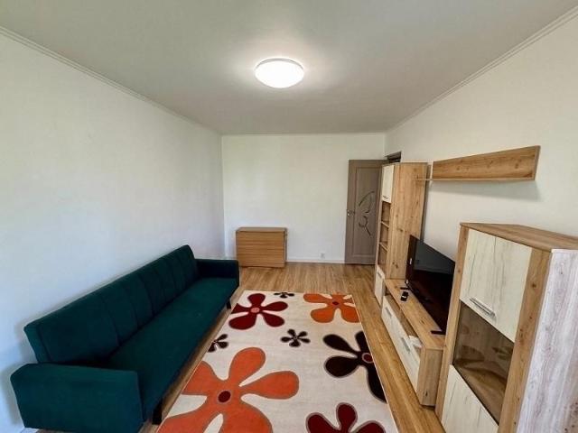 Apartament cu 2 camere Centru Civic Tg Cucu