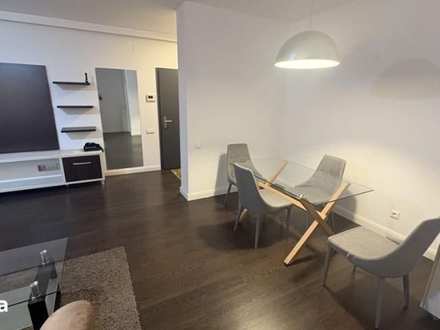 Apartament cu 2 camere, complex VIVIDO, mobilat si utilat, parcare !