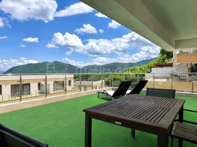 Apartament cu 2 camere de închiriat