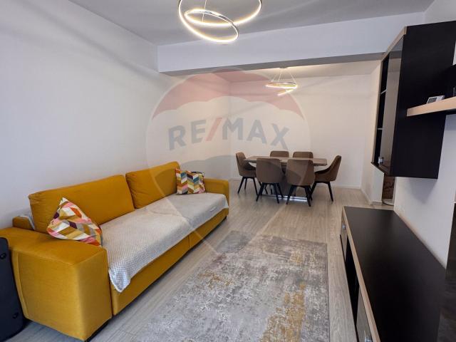 apartament cu 2 camere de închiriat