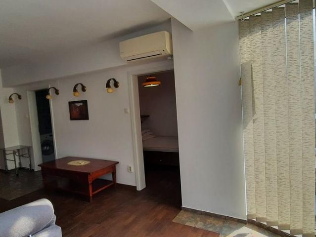 Apartament cu 2 camere de închiriat
