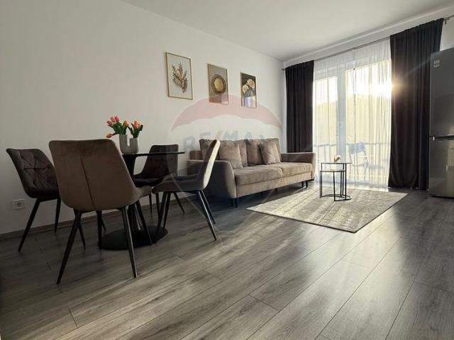 Apartament cu 2 camere de închiriat