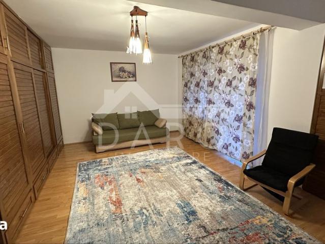Apartament cu 2 camere de închiriat