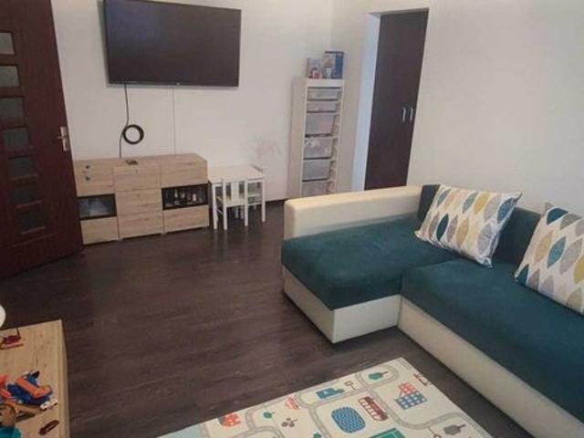 Apartament cu 2 camere de inchiriat