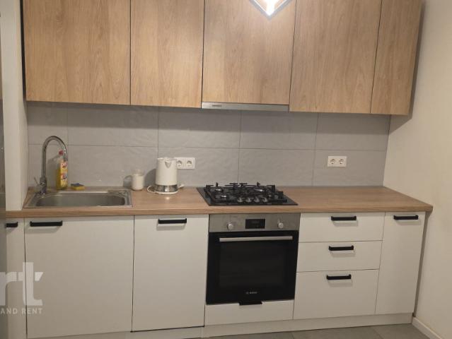 Apartament cu 2 camere de închiriat Zona Centrala Horea pet friendly