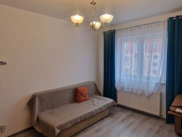 Apartament cu 2 camere de inchiriat zona Luptei