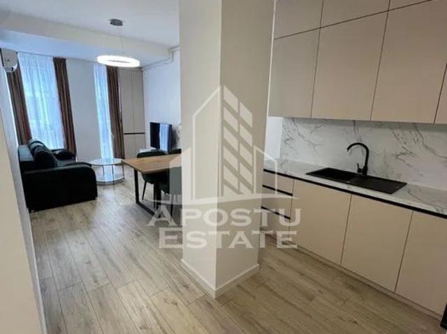 Apartament cu 2 camere de inchiriat, zona Lipovei, Centrala Proprie