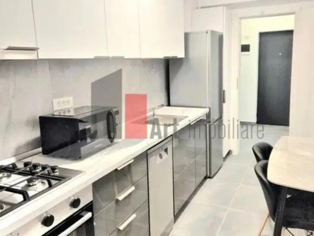 Apartament cu 2 camere de inchiriat Aparatorii Patriei cu centrala+loc parcare