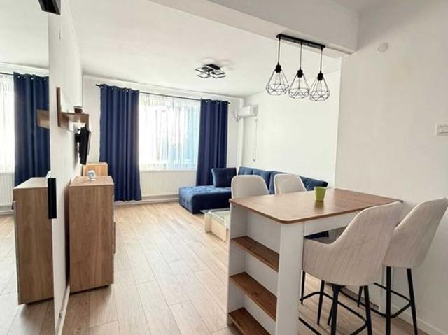 APARTAMENT cu 2 camere de inchiriat Casa de Cultură