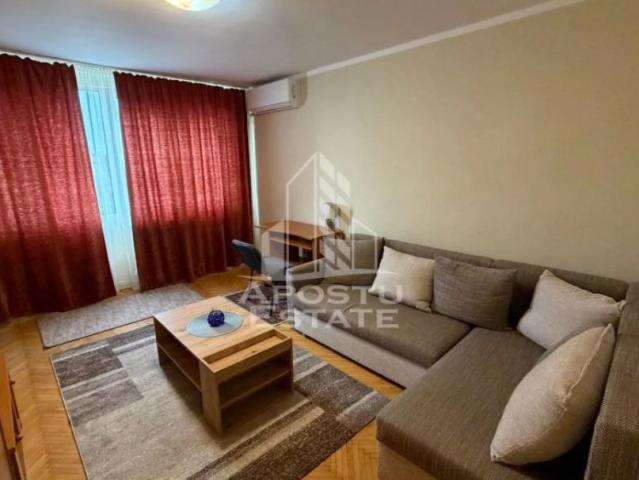 Apartament cu 2 camere de inchiriat, Circumvalatiunii,Timisoara