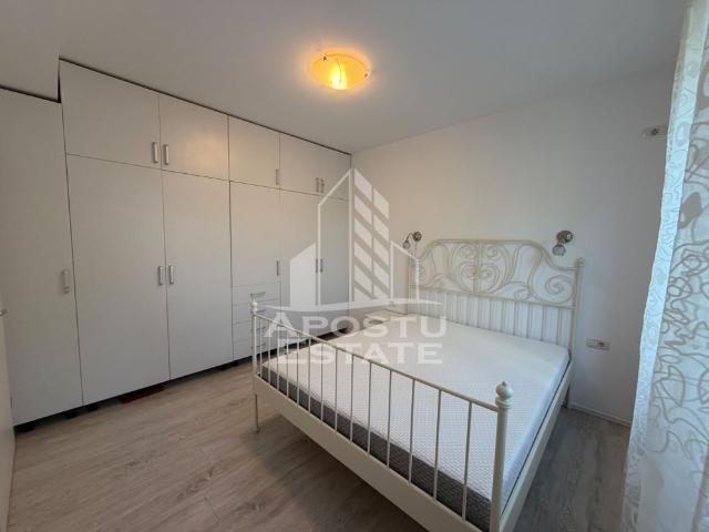 Apartament cu 2 camere de inchiriat, Dumbravita,Central