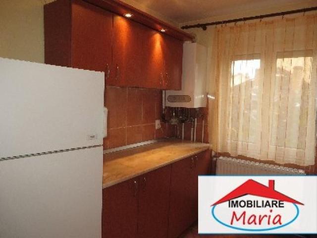 Apartament cu 2 camere de inchiriat etaj 1, zona centrala