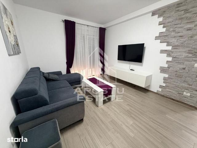 Apartament cu 2 camere, de inchiriat, Giroc, Curte Proprie