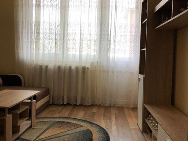 Apartament cu 2 camere de inchiriat in Tarnaveni, cart Soimilor Piata