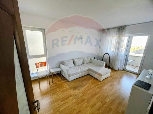 apartament cu 2 camere de închiriat în zona galata