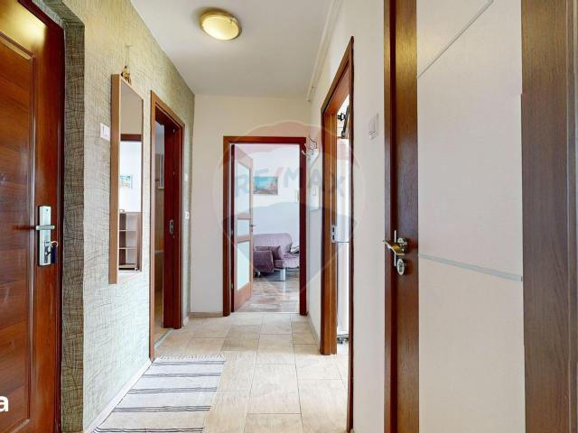 Apartament cu 2 camere de închiriat în zona Garii