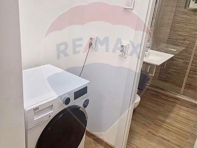 Apartament cu 2 camere de închiriat în zona George Enescu
