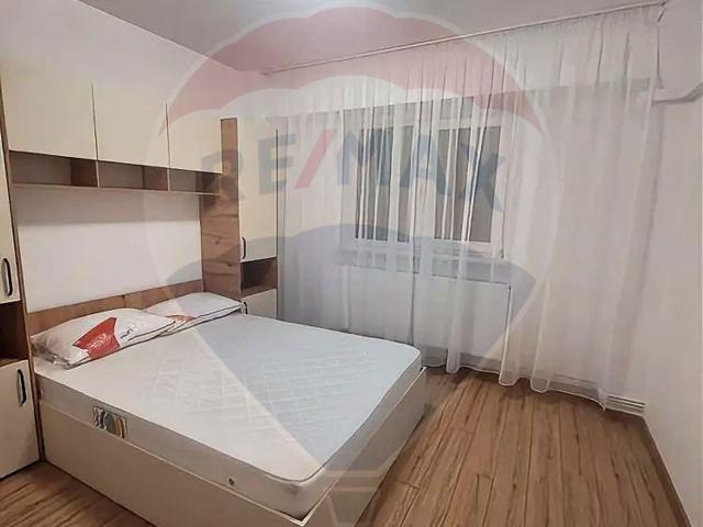 apartament cu 2 camere de închiriat în zona george enescu