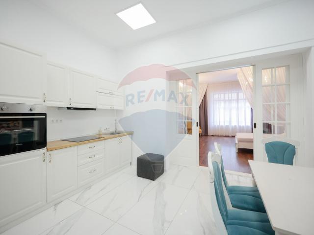 apartament cu 2 camere de închiriat în zona ultracentral