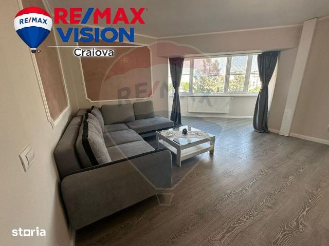Apartament cu 2 camere de închiriat în zona Ultracentral