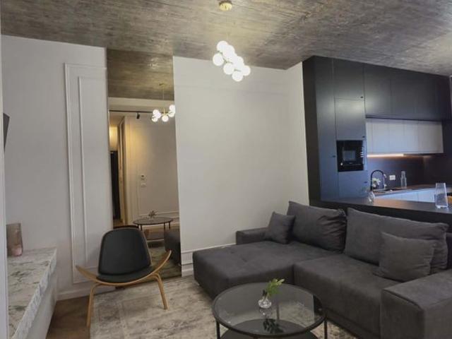 Apartament cu 2 camere de închiriat în Bloc Premium/ P ța Țăranilor