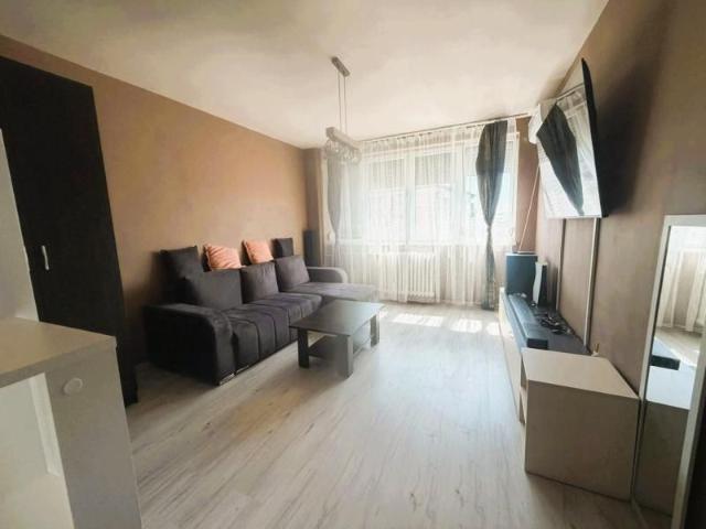 Apartament cu 2 camere de inchiriat in Oradea, zona Rogerius