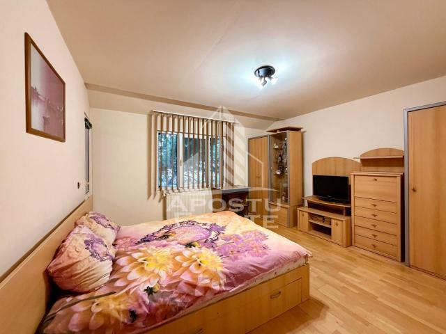 Apartament cu 2 camere de inchiriat, la casa, zona Modern, Timisoara