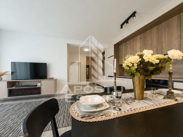 Apartament cu 2 camere de inchiriat, loc de parcare, Dumbravita
