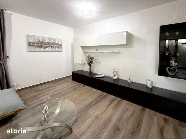 Apartament cu 2 camere de închiriat, Romană Residence, ECX73921