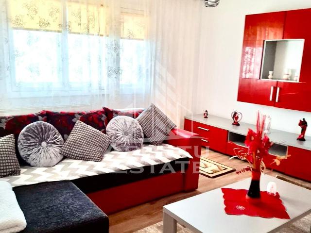 Apartament cu 2 camere de inchiriat, semidecomandat in zona Buziasului