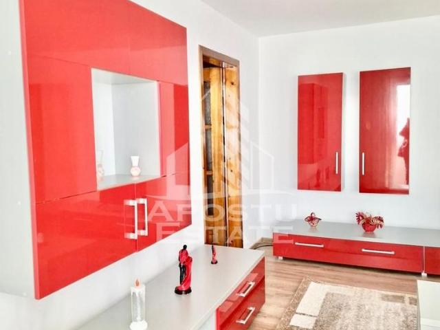 Apartament cu 2 camere de inchiriat, semidecomandat in zona Buziasului
