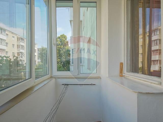 Apartament cu 2 camere de vânzare în zona Electroprecizia