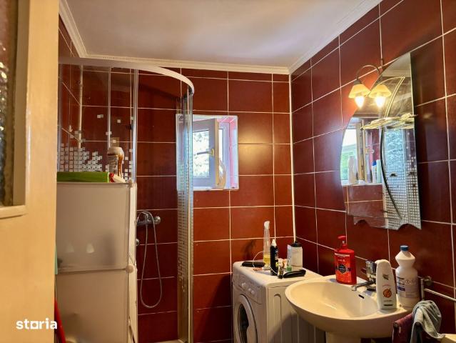 Apartament cu 2 camere, de vanzare, situat la parter, pe str. Scortari