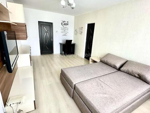 Apartament cu 2 camere decomandat | 54 mp | Semicentral