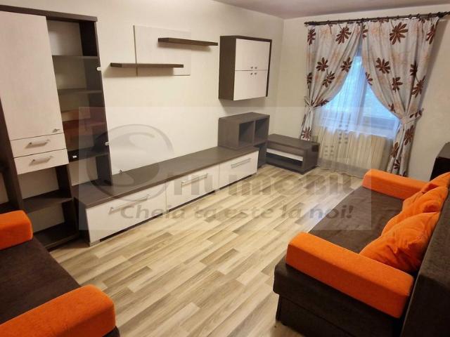 Apartament cu 2 camere, decomandat Canta, la etaj intermediar!